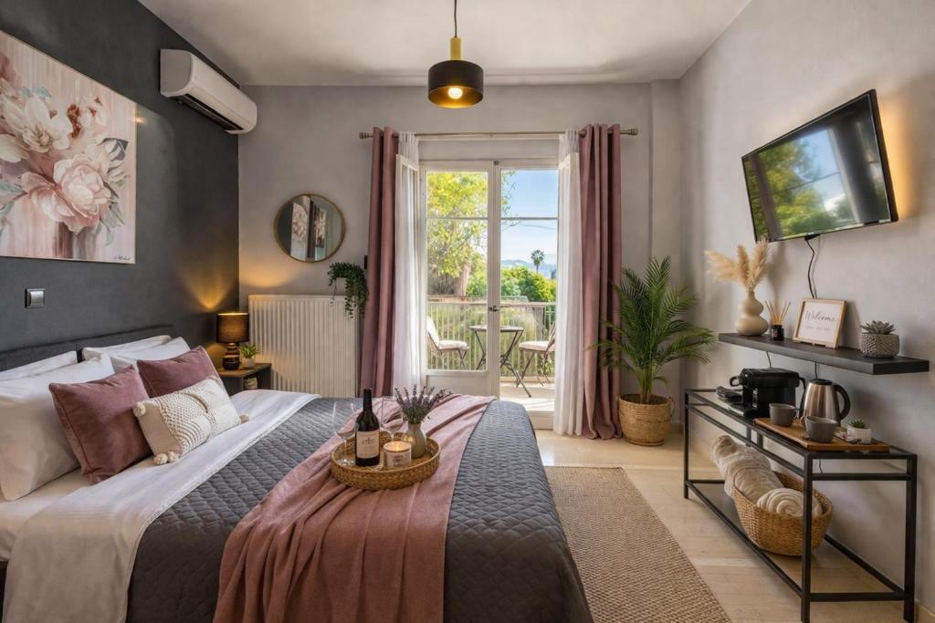 Φωτεινό υπνοδωμάτιο του Ilios Place